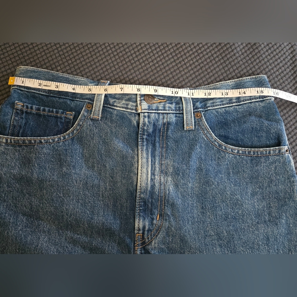 Levi's High Waisted Mom Short  Blue Denim Shorts - Picture 8 of 9